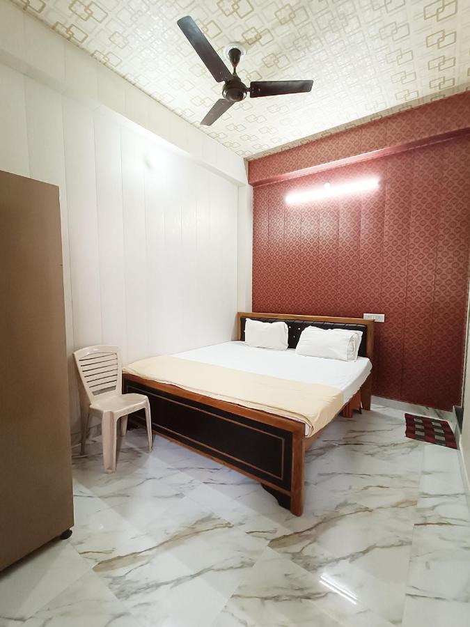 Saraswati Palace Varanasi Exterior photo